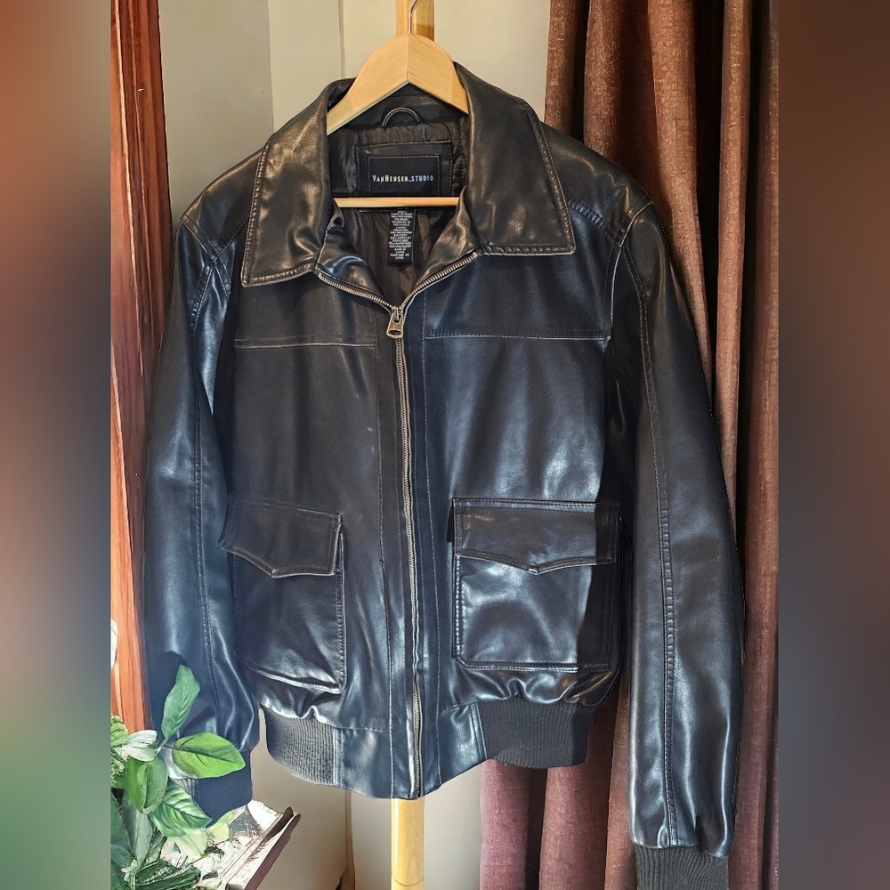 Van Heusen Studio Men's Faux Leather Bomber Jacket in Black Sz Lg
